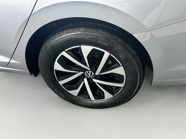 used 2024 Volkswagen Jetta car, priced at $20,997