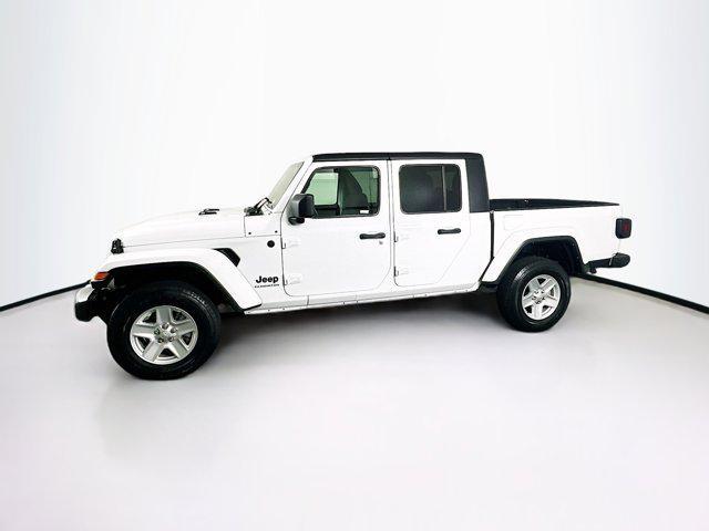 used 2022 Jeep Gladiator car, priced at $31,189