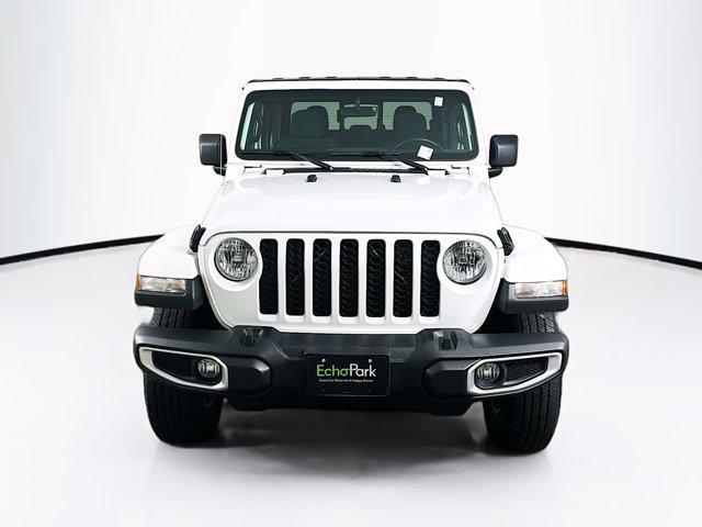 used 2022 Jeep Gladiator car, priced at $31,189