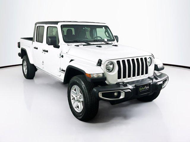 used 2022 Jeep Gladiator car, priced at $31,189