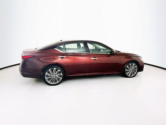 used 2023 Nissan Altima car, priced at $19,789