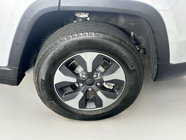 used 2022 Jeep Grand Cherokee 4xe car, priced at $29,397