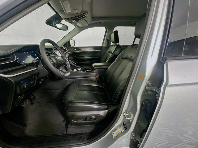 used 2022 Jeep Grand Cherokee 4xe car, priced at $29,397