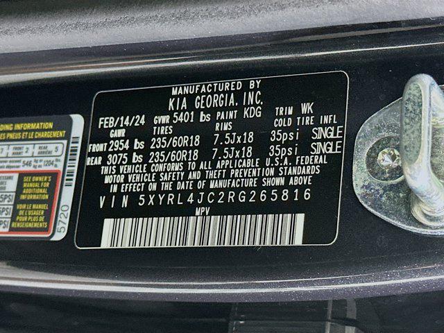 used 2024 Kia Sorento car, priced at $28,597