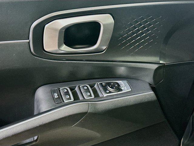 used 2024 Kia Sorento car, priced at $28,597