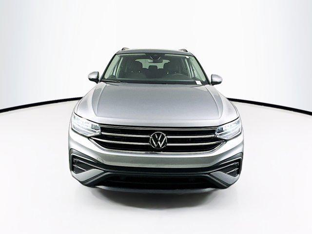 used 2024 Volkswagen Tiguan car, priced at $23,689