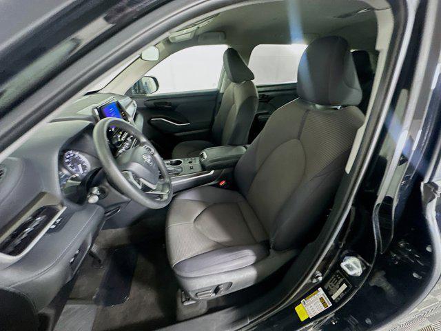 used 2023 Toyota Highlander car, priced at $32,797