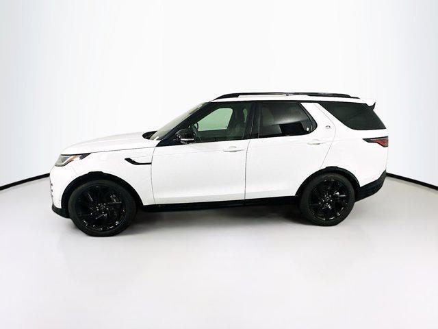 used 2022 Land Rover Discovery car, priced at $37,389