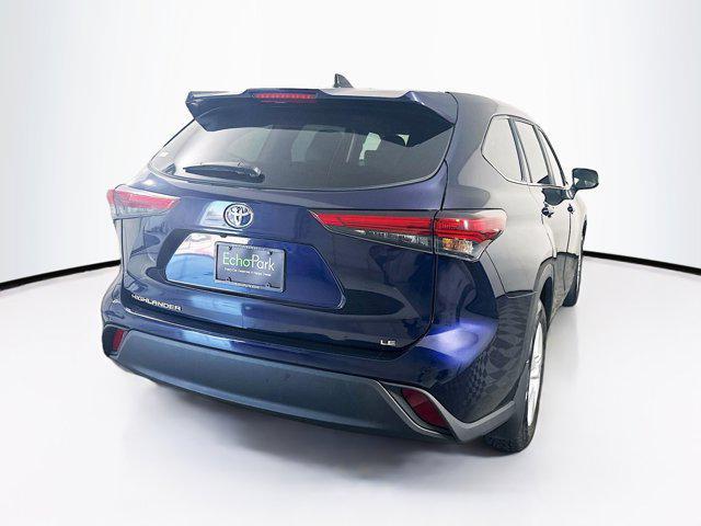 used 2023 Toyota Highlander car, priced at $30,497