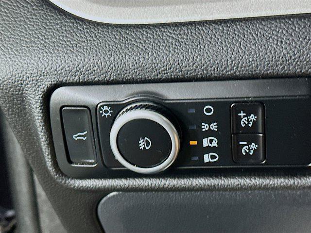 used 2023 Ford Explorer car, priced at $25,697