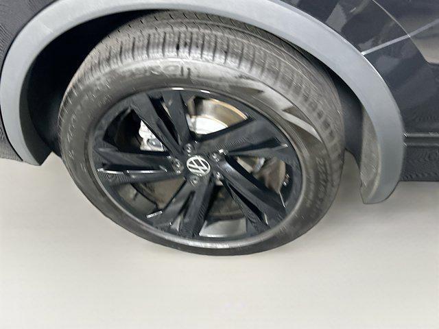 used 2024 Volkswagen Tiguan car, priced at $25,296