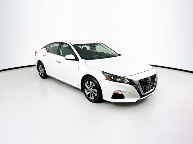 used 2022 Nissan Altima car, priced at $18,789