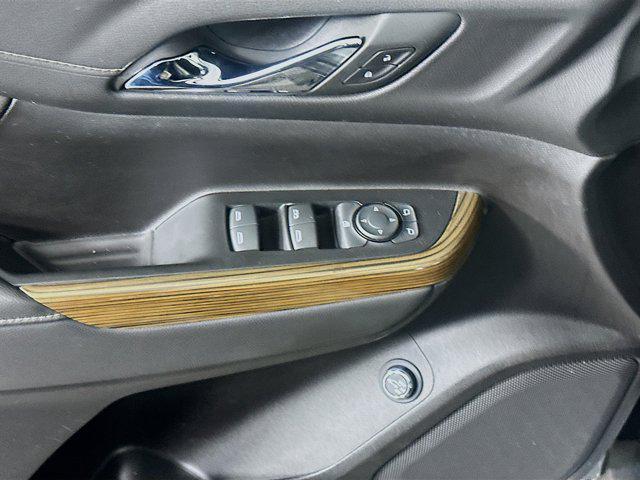 used 2023 GMC Acadia car, priced at $26,797