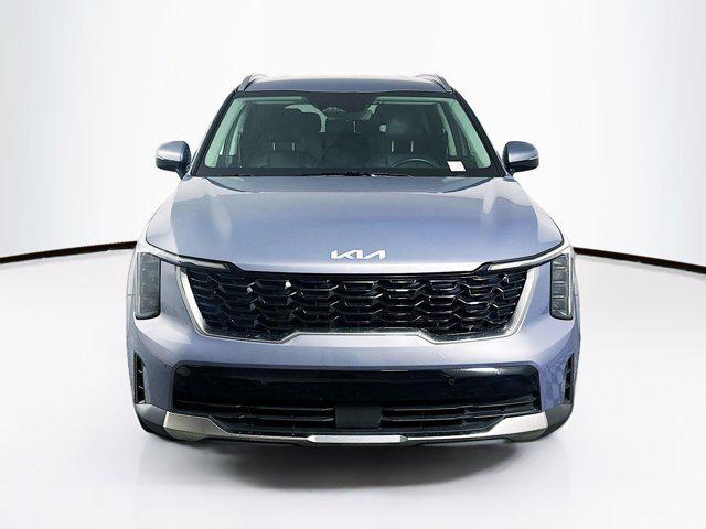 used 2024 Kia Sorento car, priced at $28,497