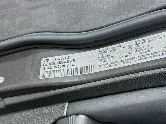 used 2022 Jeep Grand Cherokee car, priced at $32,297