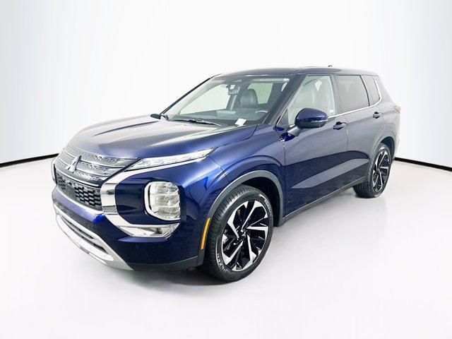 used 2024 Mitsubishi Outlander car, priced at $22,997