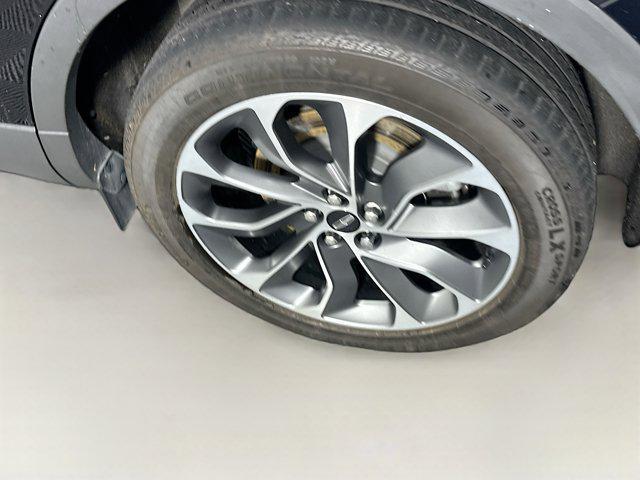 used 2022 Lincoln Nautilus car, priced at $30,987