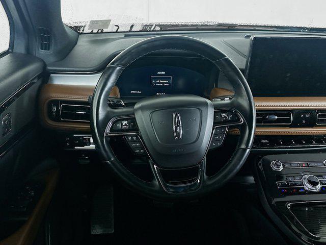 used 2022 Lincoln Nautilus car, priced at $30,987