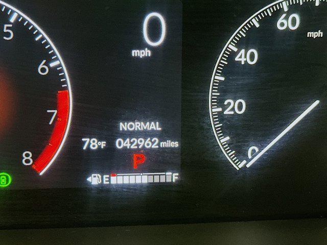 used 2023 Honda Pilot car, priced at $28,497