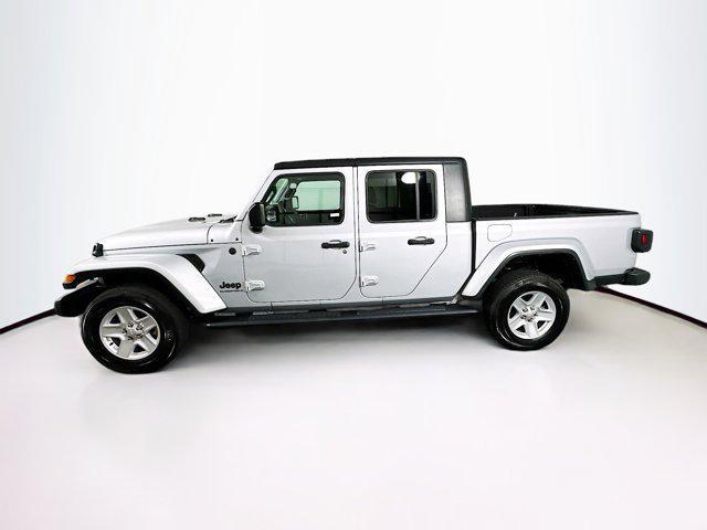 used 2023 Jeep Gladiator car, priced at $28,997