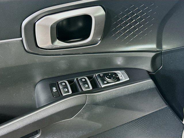 used 2024 Kia Sorento car, priced at $28,397