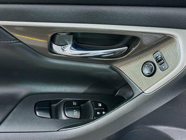 used 2015 Nissan Altima car, priced at $5,996