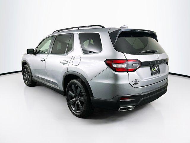 used 2025 Honda Pilot car, priced at $33,787