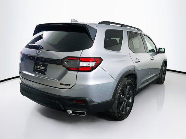 used 2025 Honda Pilot car, priced at $33,787