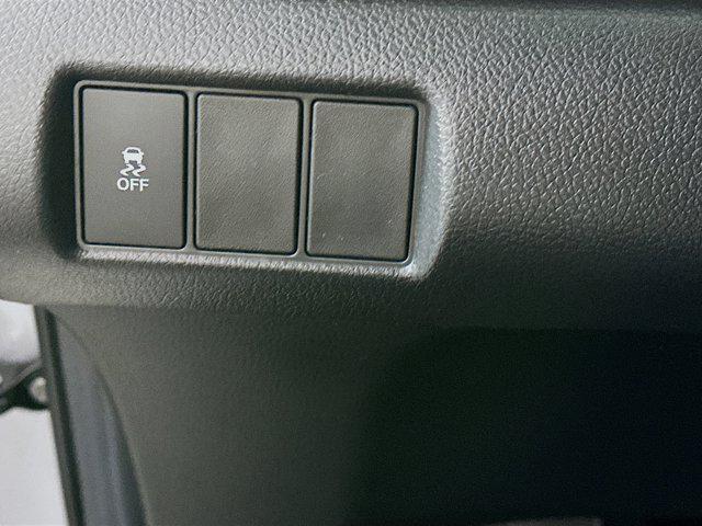 used 2025 Honda Pilot car, priced at $33,787