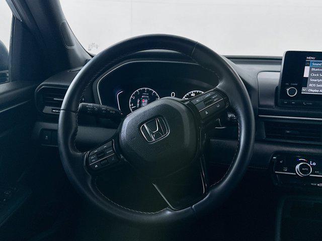 used 2025 Honda Pilot car, priced at $33,787