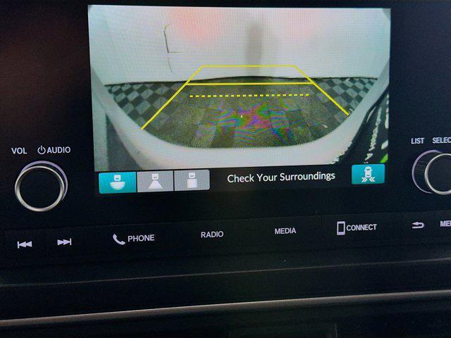 used 2025 Honda Pilot car, priced at $33,787