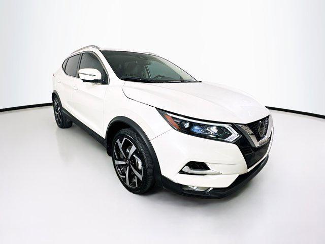 used 2022 Nissan Rogue Sport car, priced at $25,189