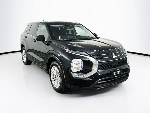 used 2024 Mitsubishi Outlander car, priced at $24,597