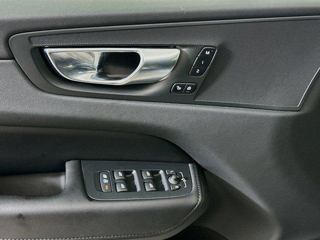 used 2023 Volvo XC60 car, priced at $30,996