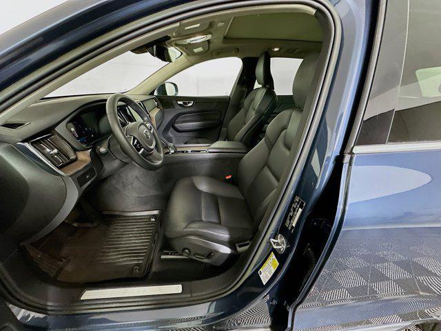 used 2023 Volvo XC60 car, priced at $30,996