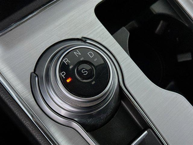 used 2022 Ford Edge car, priced at $18,487