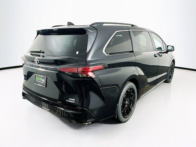 used 2024 Toyota Sienna car, priced at $45,297