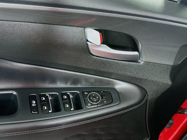 used 2022 Hyundai Santa Fe car, priced at $25,999