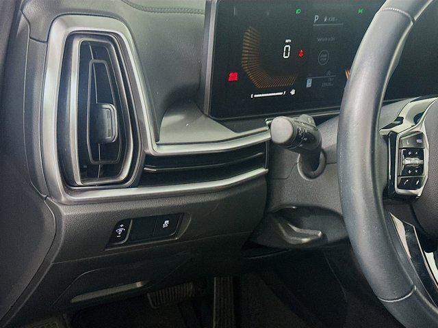 used 2024 Kia Sorento car, priced at $26,497