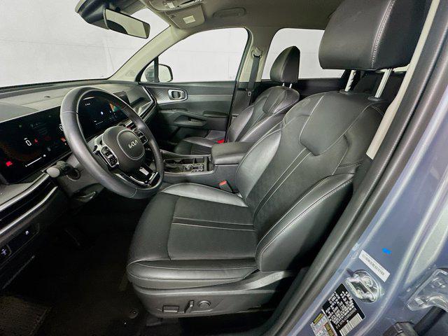 used 2024 Kia Sorento car, priced at $26,497