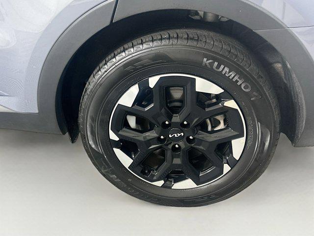 used 2024 Kia Sorento car, priced at $26,497