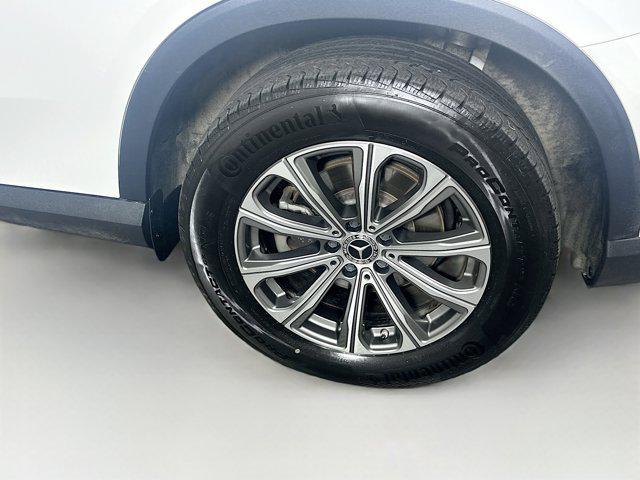 used 2024 Mercedes-Benz GLC 300 car, priced at $37,997