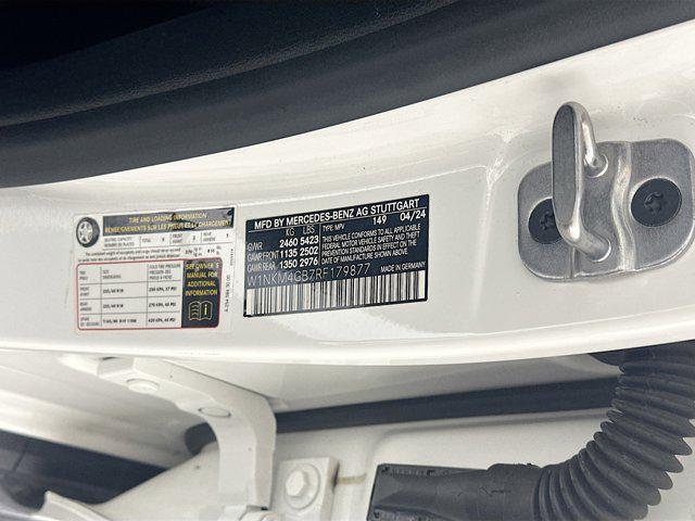 used 2024 Mercedes-Benz GLC 300 car, priced at $37,997