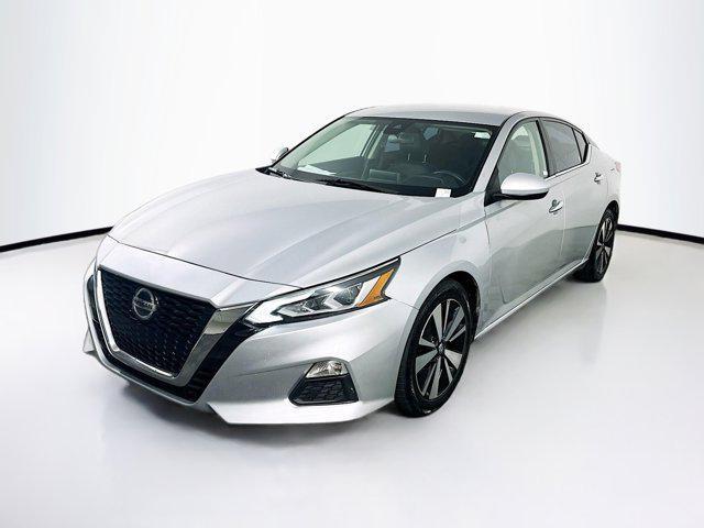 used 2021 Nissan Altima car, priced at $13,499