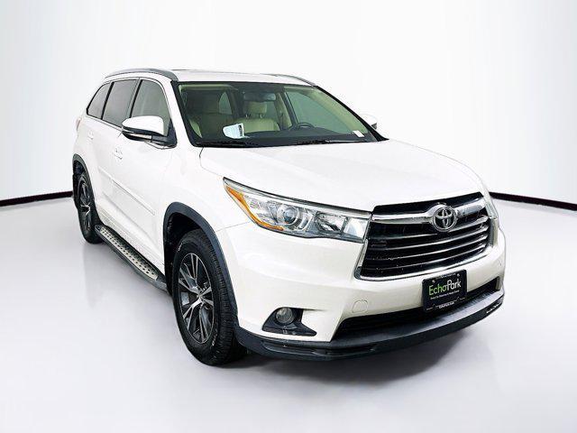 used 2016 Toyota Highlander car, priced at $17,996