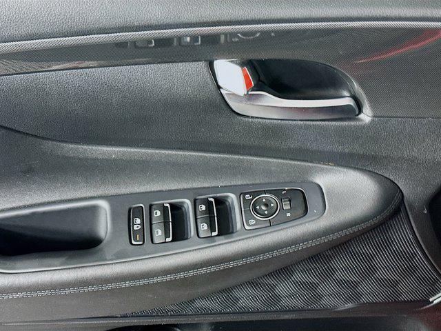 used 2023 Hyundai Santa Fe car, priced at $20,997
