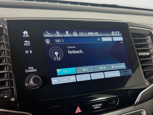 used 2021 Honda Pilot car, priced at $25,999