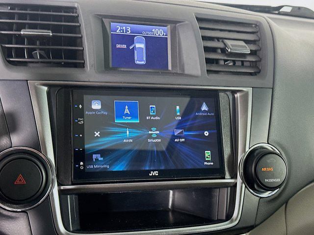 used 2013 Toyota Highlander car, priced at $11,999