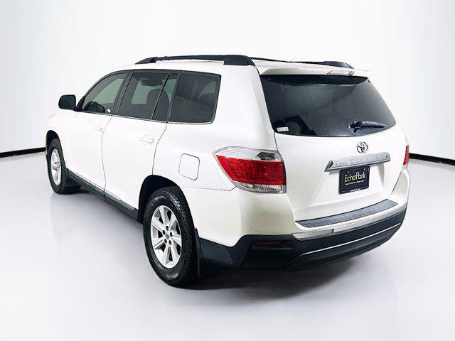 used 2013 Toyota Highlander car, priced at $11,999