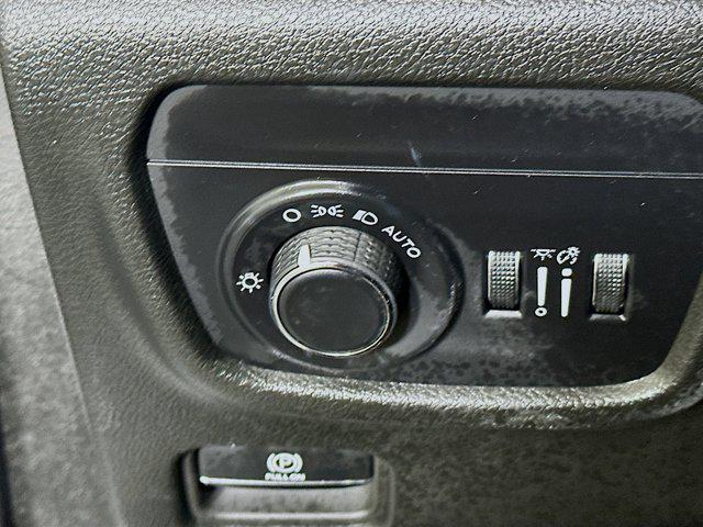 used 2024 Jeep Grand Cherokee L car, priced at $31,297
